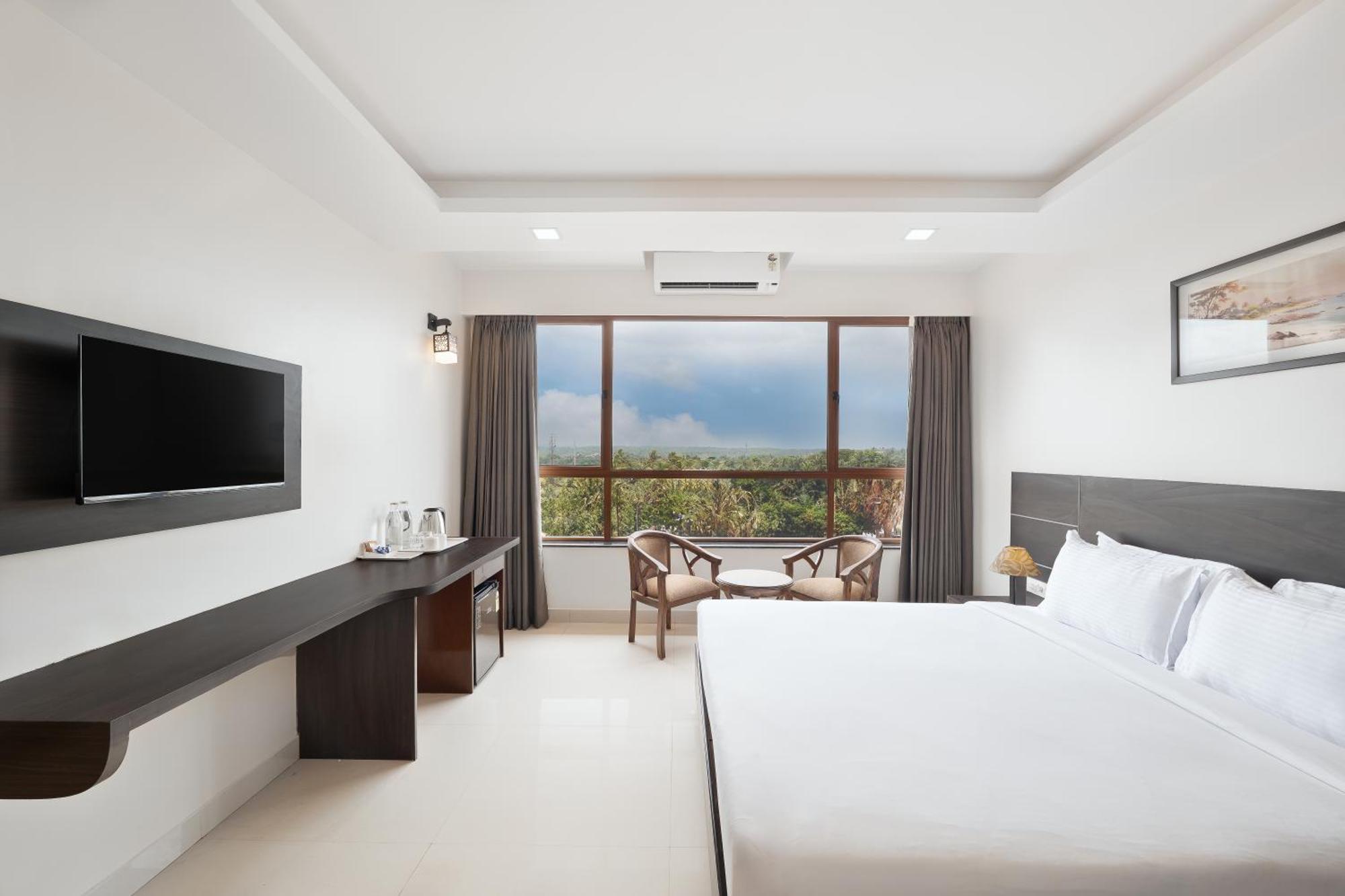 Porvorim Regency Goa Hotel by BSG Absolute Exterior foto